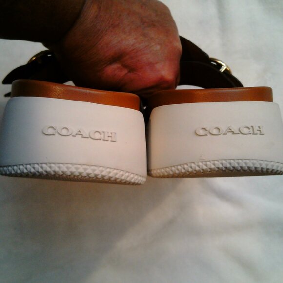 New (without tags) Coach Allanah Sandal In Khaki Signature Canvas in Size 10B - Picture 7 of 7